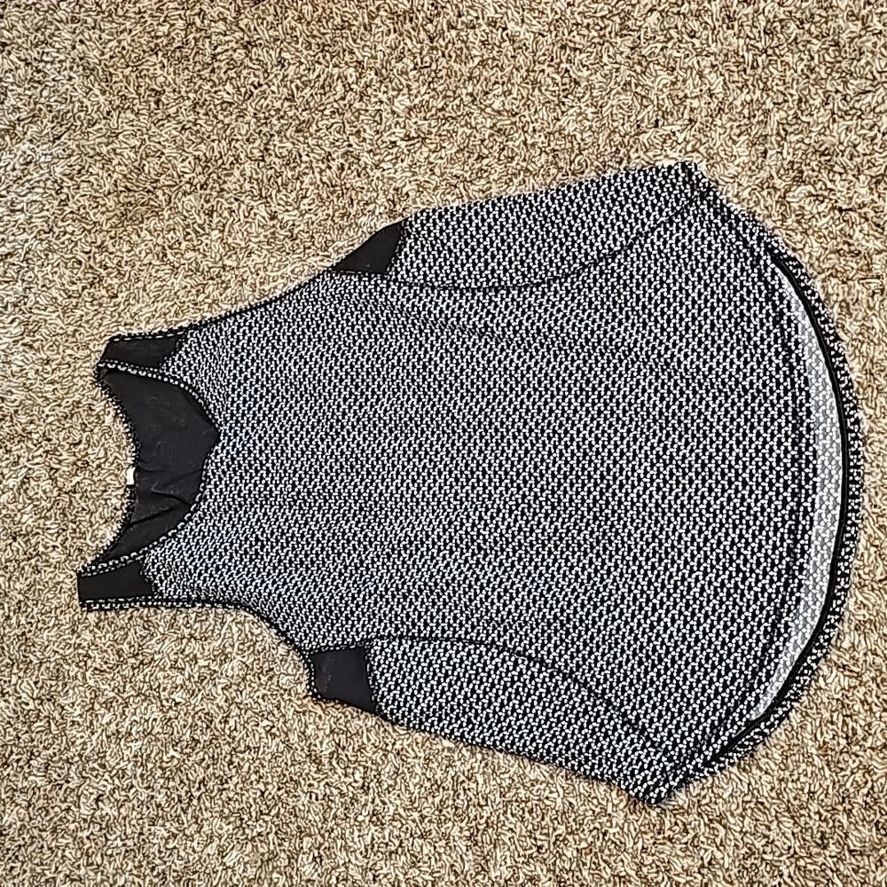 Lululemon mesh back tank